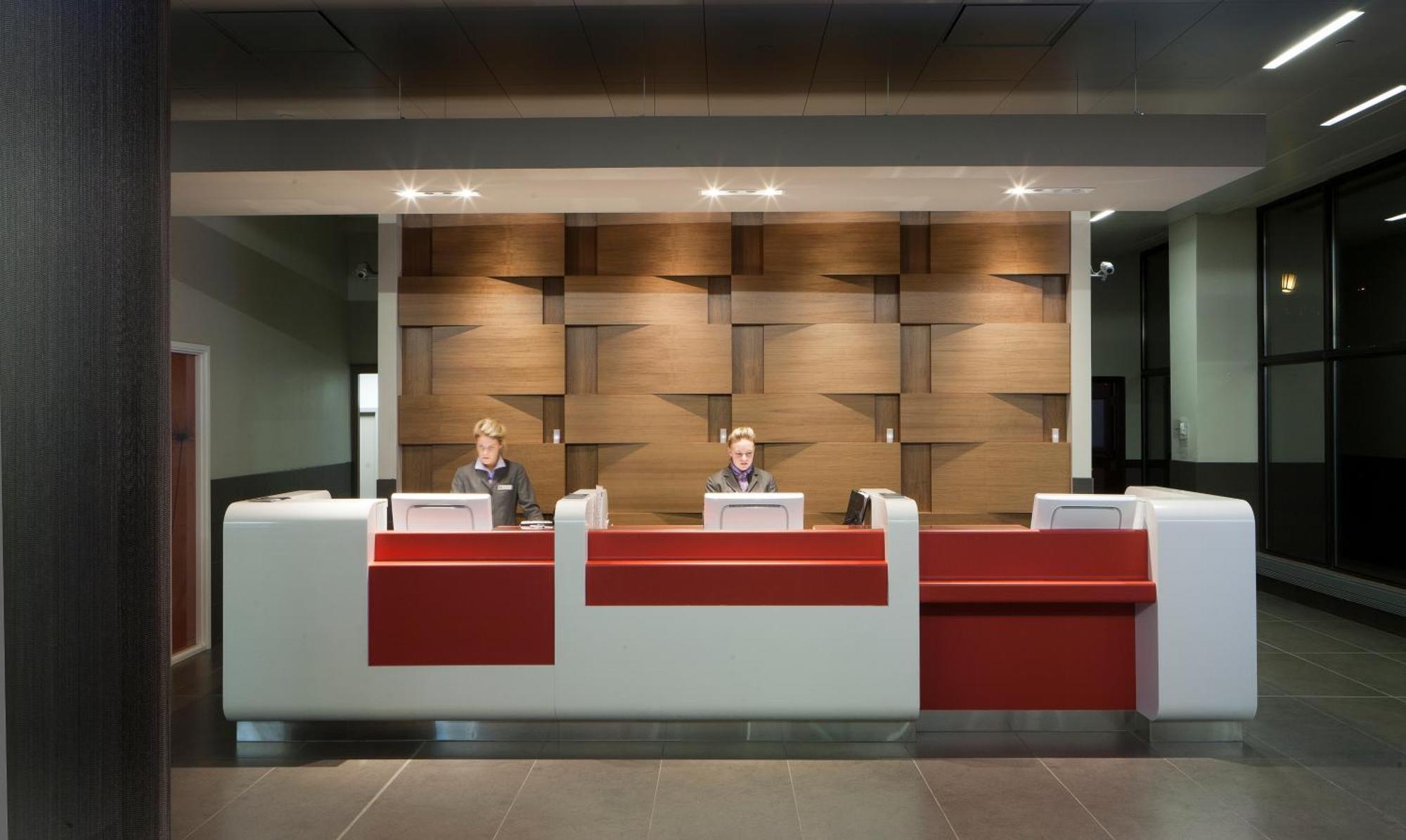 Doubletree By Hilton Ottawa Downtown Hotell Exteriör bild
