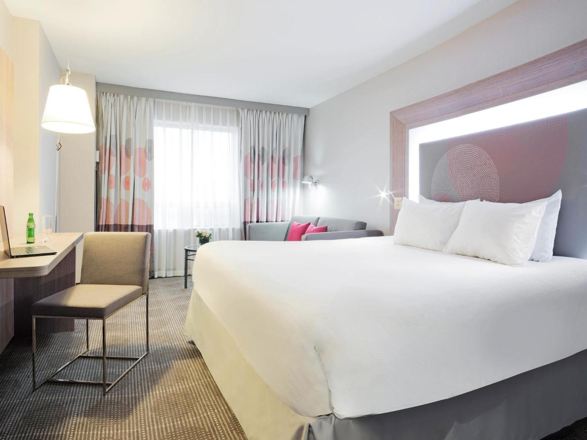 Doubletree By Hilton Ottawa Downtown Hotell Exteriör bild