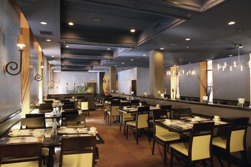 Doubletree By Hilton Ottawa Downtown Hotell Restaurang bild