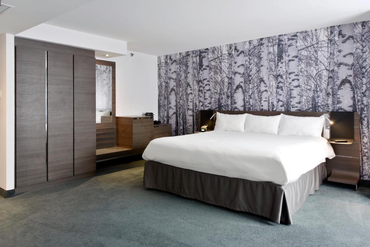 Doubletree By Hilton Ottawa Downtown Hotell Exteriör bild