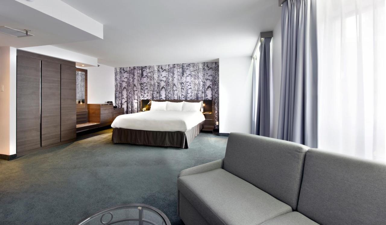 Doubletree By Hilton Ottawa Downtown Hotell Exteriör bild
