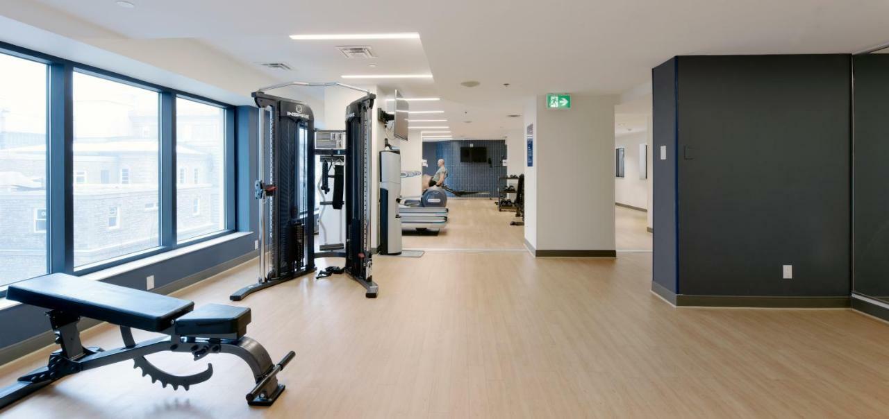 Doubletree By Hilton Ottawa Downtown Hotell Exteriör bild